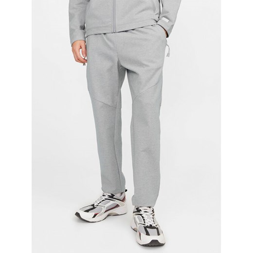 Jack&Jones Spodnie dresowe Will 12253727 Szary Slim Fit ze sklepu MODIVO w kategorii Spodnie męskie - zdjęcie 182708944