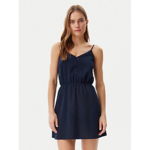 Tommy Jeans Sukienka letnia Essential DW0DW20613 Granatowy Regular Fit ze sklepu MODIVO w kategorii Sukienki - zdjęcie 182710000