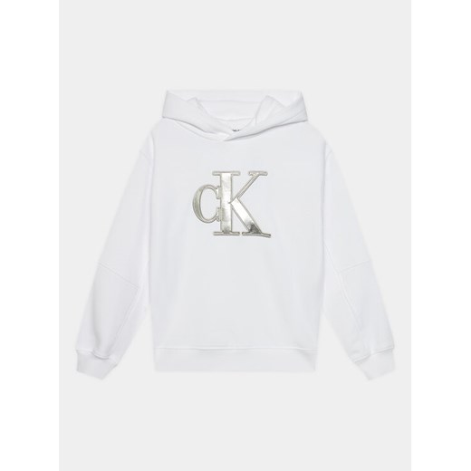 Calvin Klein Jeans Bluza Metallic Monogram IG0IG02298 Biały Regular Fit ze sklepu MODIVO w kategorii Bluzy chłopięce - zdjęcie 182710343