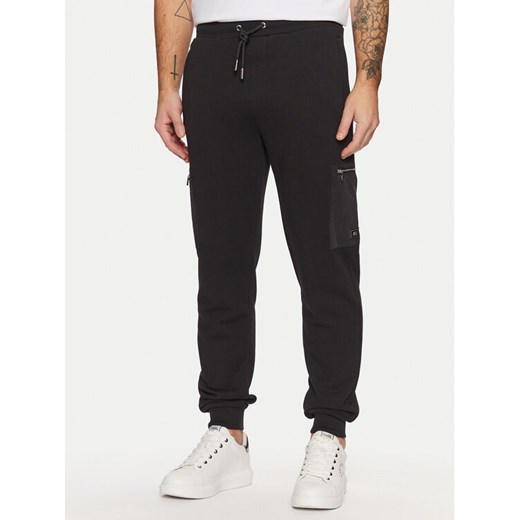 KARL LAGERFELD Spodnie dresowe 705071 551900 Czarny Regular Fit ze sklepu MODIVO w kategorii Spodnie męskie - zdjęcie 182712681