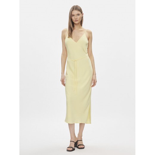 Calvin Klein Sukienka letnia K20K206776 Żółty Regular Fit ze sklepu MODIVO w kategorii Sukienki - zdjęcie 182712684
