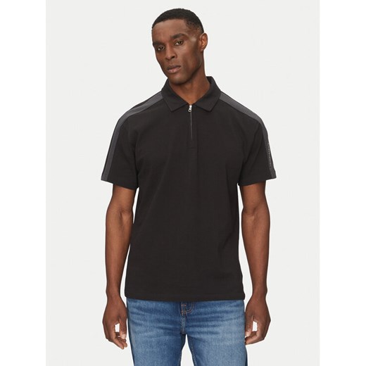 Calvin Klein Jeans Polo Logo Tape J30J327240 Czarny Regular Fit ze sklepu MODIVO w kategorii T-shirty męskie - zdjęcie 182712693