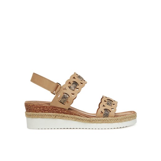 Clara Barson Espadryle WS2189-52 Beżowy ze sklepu MODIVO w kategorii Espadryle damskie - zdjęcie 182713124