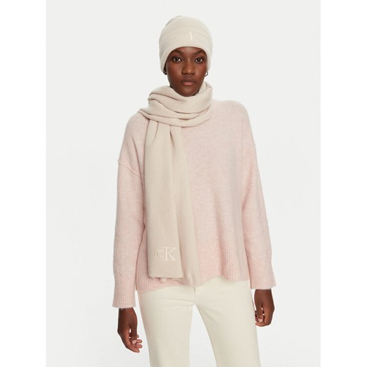 Calvin Klein Zestaw Szalik i Czapka K60K612666 Beżowy ze sklepu MODIVO w kategorii Komplety czapka i szalik damskie - zdjęcie 182713413