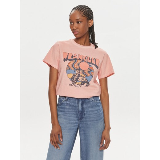 Wrangler T-Shirt 112350279 Koralowy Regular Fit ze sklepu MODIVO w kategorii Bluzki damskie - zdjęcie 182713770