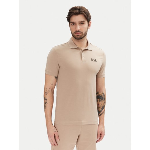 EA7 Emporio Armani Polo 8NPF14 PJVQZ U6155 Beżowy Regular Fit ze sklepu MODIVO w kategorii T-shirty męskie - zdjęcie 182713843