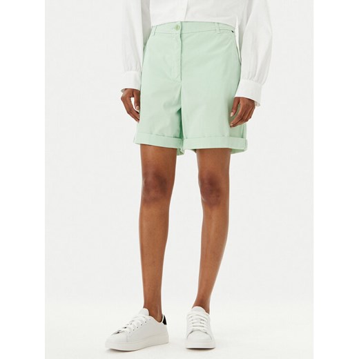 Tommy Hilfiger Szorty materiałowe WW0WW42457 Zielony Regular Fit ze sklepu MODIVO w kategorii Szorty - zdjęcie 182714621