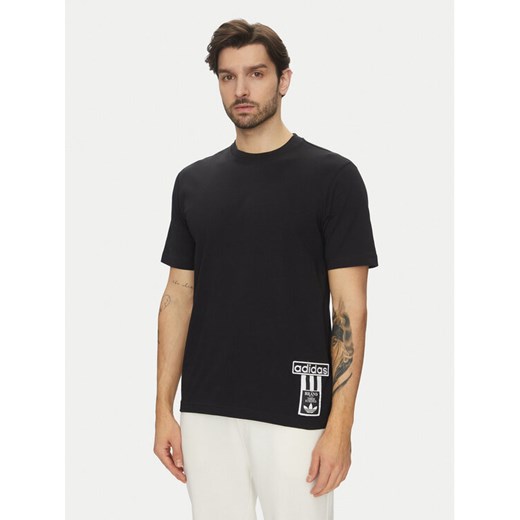 adidas T-Shirt Adibreak JD4194 Czarny Regular Fit ze sklepu MODIVO w kategorii T-shirty męskie - zdjęcie 182715872