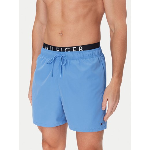 Tommy Hilfiger Szorty kąpielowe UM0UM03489 Niebieski Regular Fit ze sklepu MODIVO w kategorii Kąpielówki - zdjęcie 182716694