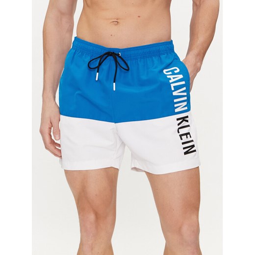 Calvin Klein Swimwear Szorty kąpielowe KM0KM00994 Niebieski Regular Fit ze sklepu MODIVO w kategorii Kąpielówki - zdjęcie 182717691