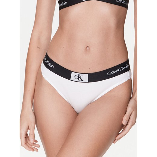 Calvin Klein Underwear Figi klasyczne 000QF7222E Biały ze sklepu MODIVO w kategorii Majtki damskie - zdjęcie 182717864