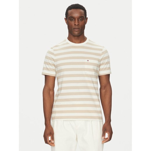 Tommy Hilfiger T-Shirt Essential MW0MW37283 Beżowy Regular Fit ze sklepu MODIVO w kategorii T-shirty męskie - zdjęcie 182718011