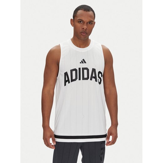 adidas Tank top Seasonal Essentials US Sport JD8088 Biały Regular Fit ze sklepu MODIVO w kategorii T-shirty męskie - zdjęcie 182718893