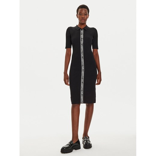KARL LAGERFELD Sukienka dzianinowa 246W1320 Czarny Slim Fit ze sklepu MODIVO w kategorii Sukienki - zdjęcie 182719033
