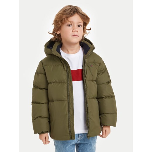 Tommy Hilfiger Kurtka zimowa Essential KB0KB08341 Zielony Regular Fit ze sklepu MODIVO w kategorii Kurtki chłopięce - zdjęcie 182720140