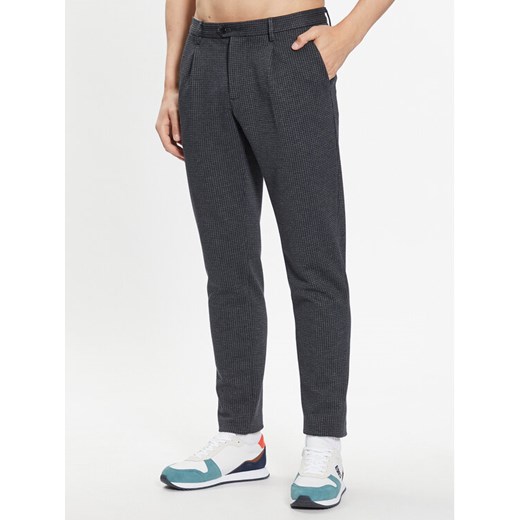 Tommy Hilfiger Spodnie materiałowe Hampton MW0MW32134 Szary Slim Fit ze sklepu MODIVO w kategorii Spodnie męskie - zdjęcie 182720221
