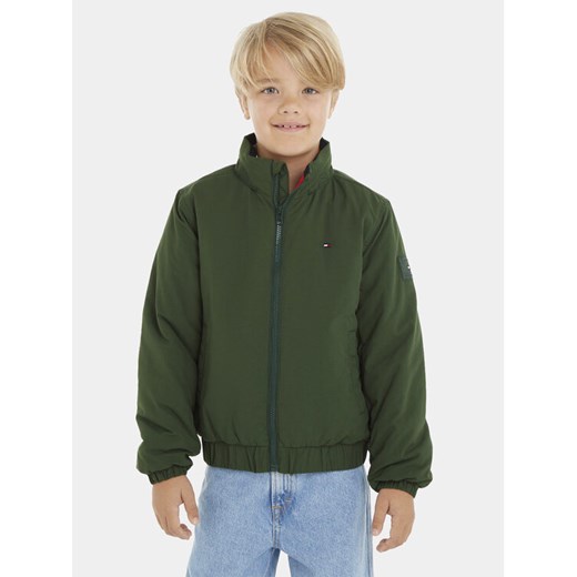Tommy Hilfiger Kurtka przejściowa Essential KB0KB08337 D Zielony Regular Fit ze sklepu MODIVO w kategorii Kurtki chłopięce - zdjęcie 182720480