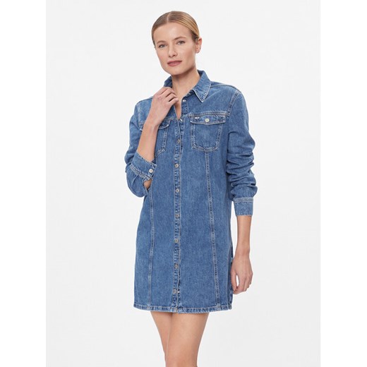 Tommy Jeans Sukienka jeansowa Aline Ls Dress Ah5032 Ext DW0DW17542 Niebieski Regular Fit ze sklepu MODIVO w kategorii Sukienki - zdjęcie 182720753