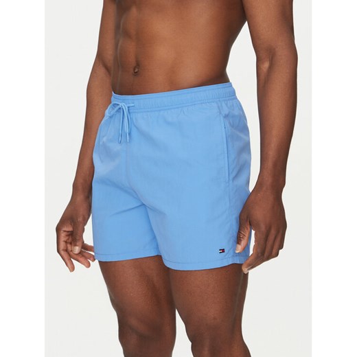 Tommy Hilfiger Szorty kąpielowe UM0UM03477 Niebieski Regular Fit ze sklepu MODIVO w kategorii Kąpielówki - zdjęcie 182721493
