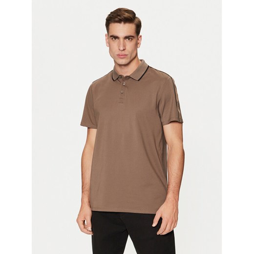Guess Polo M4YP40 KARS0 Brązowy Regular Fit ze sklepu MODIVO w kategorii T-shirty męskie - zdjęcie 182722542