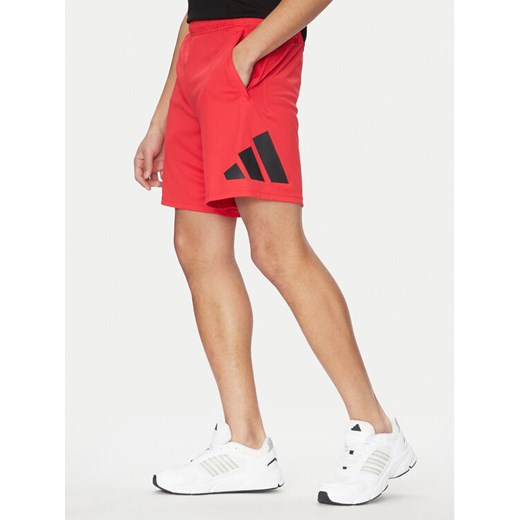 adidas Szorty sportowe Train Essentials Logo Training JD4879 Czerwony Regular Fit ze sklepu MODIVO w kategorii Spodenki męskie - zdjęcie 182722930