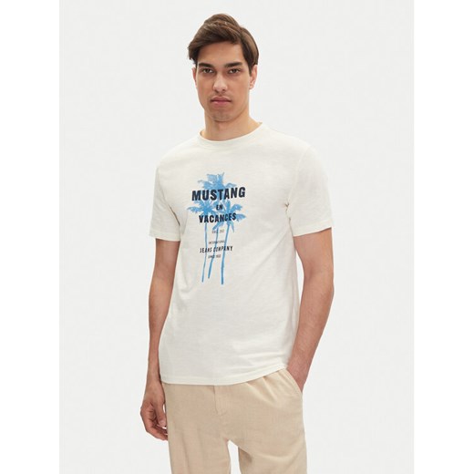 Mustang T-Shirt Austin 1016490 Biały Regular Fit ze sklepu MODIVO w kategorii T-shirty męskie - zdjęcie 182723072