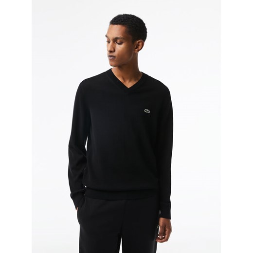 Lacoste Sweter AH1951 Czarny Regular Fit ze sklepu MODIVO w kategorii Swetry męskie - zdjęcie 182723710