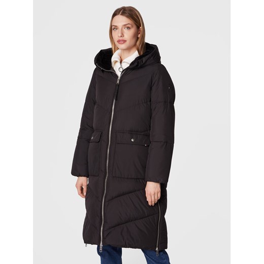 Tommy Hilfiger Kurtka zimowa Chevron Sorona WW0WW36210 Czarny Relaxed Fit ze sklepu MODIVO w kategorii Kurtki damskie - zdjęcie 182723903
