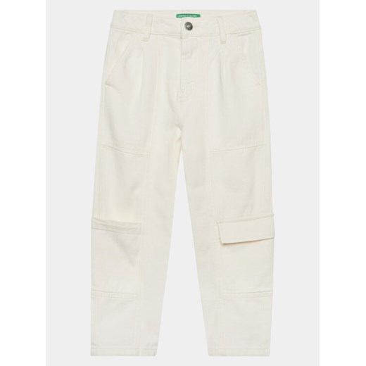United Colors Of Benetton Spodnie materiałowe 42C2CF02X Écru Regular Fit ze sklepu MODIVO w kategorii Spodnie dziewczęce - zdjęcie 182725070
