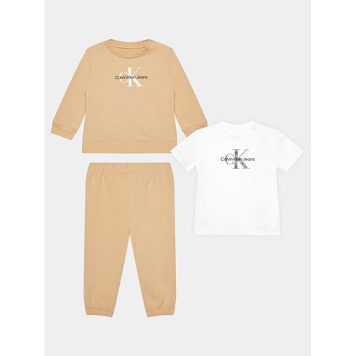 Calvin Klein Jeans Komplet dziecięcy Monogram Starter IN0IN00011 Beżowy Regular Fit ze sklepu MODIVO w kategorii Komplety niemowlęce - zdjęcie 182725390