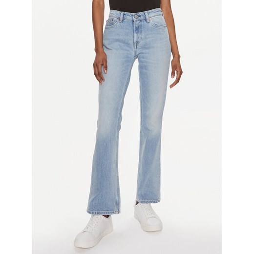 Tommy Jeans Jeansy Maddie DW0DW17609 Niebieski Straight Fit ze sklepu MODIVO w kategorii Jeansy damskie - zdjęcie 182726140