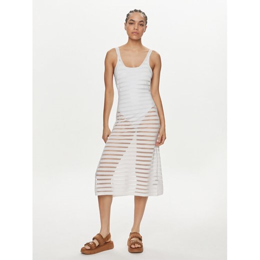 Calvin Klein Swimwear Sukienka plażowa KW0KW02464 Biały Regular Fit ze sklepu MODIVO w kategorii Odzież plażowa - zdjęcie 182726580