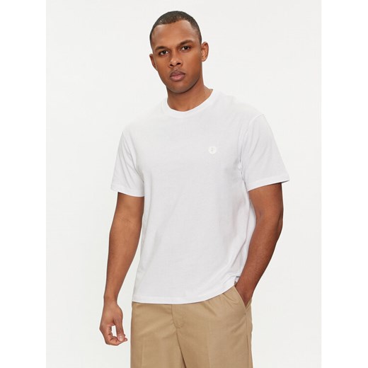 Save The Duck T-Shirt DT1194M BESY18 Biały Regular Fit ze sklepu MODIVO w kategorii T-shirty męskie - zdjęcie 182728840