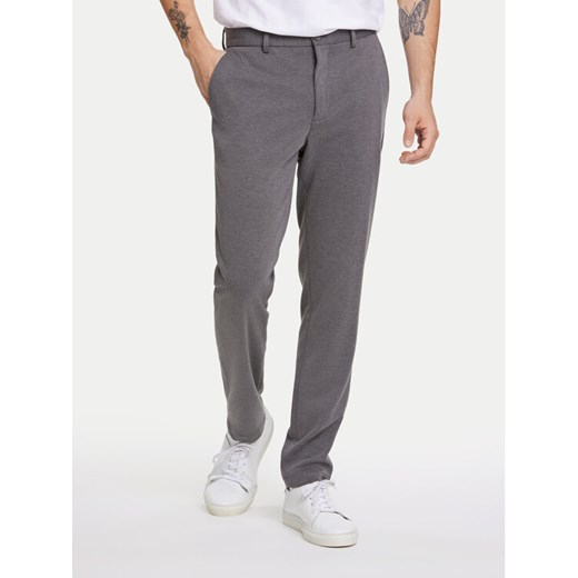 Lindbergh Chinosy 30-006052 Szary Slim Fit ze sklepu MODIVO w kategorii Spodnie męskie - zdjęcie 182729263