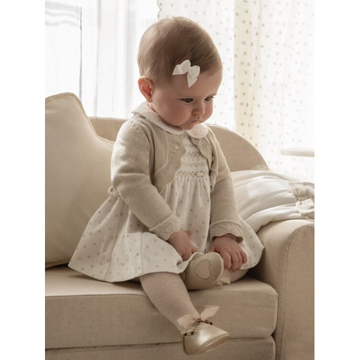 Mayoral Bolerko 307 Beżowy Regular Fit ze sklepu MODIVO w kategorii Bluzy i swetry - zdjęcie 182730831