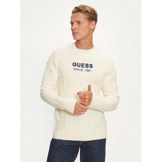 Guess Sweter M4BR11 Z3HA2 Beżowy Regular Fit ze sklepu MODIVO w kategorii Swetry męskie - zdjęcie 182732920