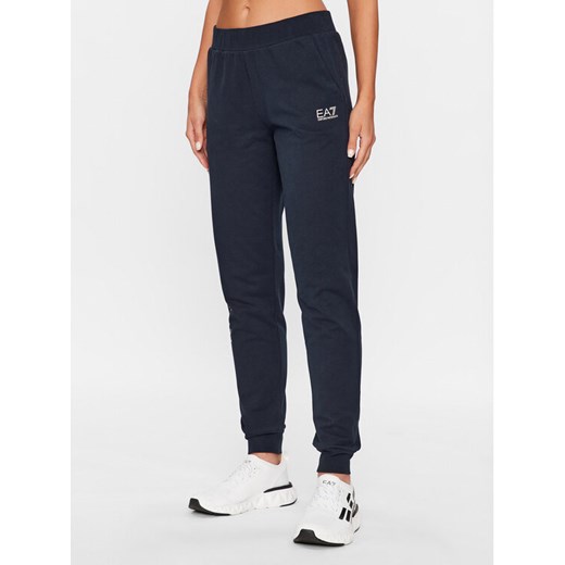 EA7 Emporio Armani Spodnie dresowe 8NTP85 TJCQZ 0555 Granatowy Regular Fit ze sklepu MODIVO w kategorii Spodnie damskie - zdjęcie 182733662