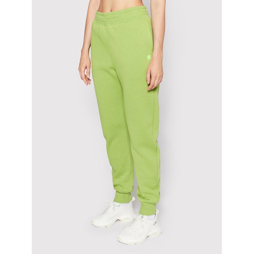 G-Star Raw Spodnie dresowe Pacior D21320-C235-D115 Zielony Tapered Fit ze sklepu MODIVO w kategorii Spodnie damskie - zdjęcie 182733721