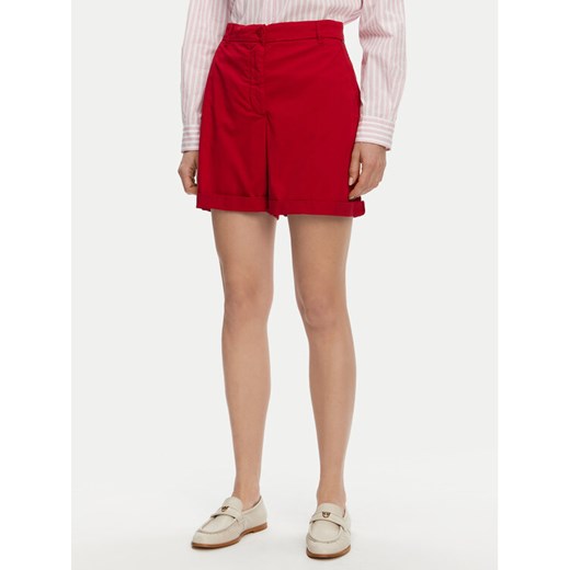 Tommy Hilfiger Szorty materiałowe WW0WW42457 Czerwony Regular Fit ze sklepu MODIVO w kategorii Szorty - zdjęcie 182734180