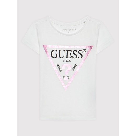 Guess T-Shirt K73I56 K8HM0 Biały Regular Fit ze sklepu MODIVO w kategorii Koszulki niemowlęce - zdjęcie 182734353