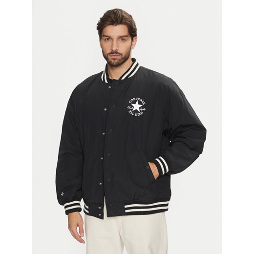 Converse Kurtka bomber Varsity 10026976-A01 Czarny Regular Fit ze sklepu MODIVO w kategorii Kurtki męskie - zdjęcie 182734442