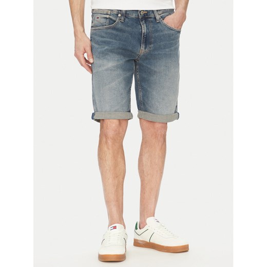 Tommy Jeans Szorty jeansowe DM0DM20948 Niebieski Regular Fit ze sklepu MODIVO w kategorii Spodenki męskie - zdjęcie 182734762