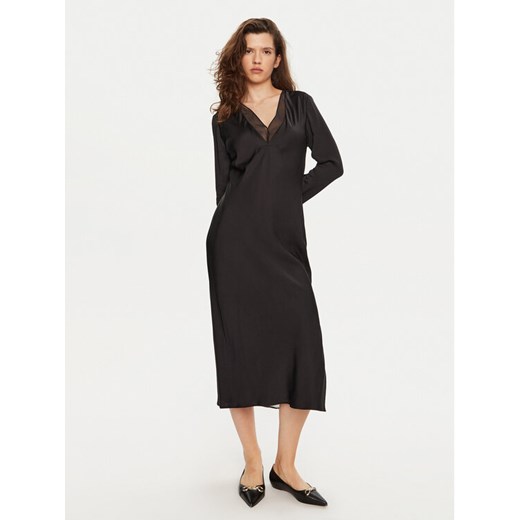 Calvin Klein Sukienka koktajlowa K20K207845 Czarny Regular Fit ze sklepu MODIVO w kategorii Sukienki - zdjęcie 182735303