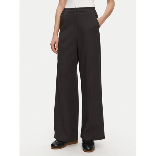 Patrizia Pepe Spodnie materiałowe 8P0696 A375 K103 Czarny Regular Fit ze sklepu MODIVO w kategorii Spodnie damskie - zdjęcie 182735910