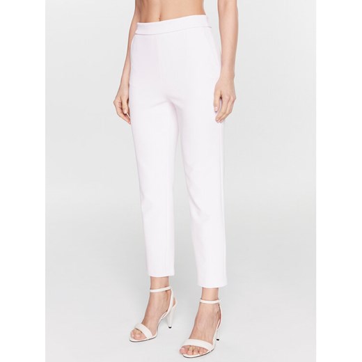 Pinko Spodnie materiałowe Parana 100137 A0HC Różowy Slim Fit ze sklepu MODIVO w kategorii Spodnie damskie - zdjęcie 182736002
