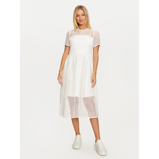 DKNY Sukienka codzienna DD4AH520 Écru Regular Fit ze sklepu MODIVO w kategorii Sukienki - zdjęcie 182736634