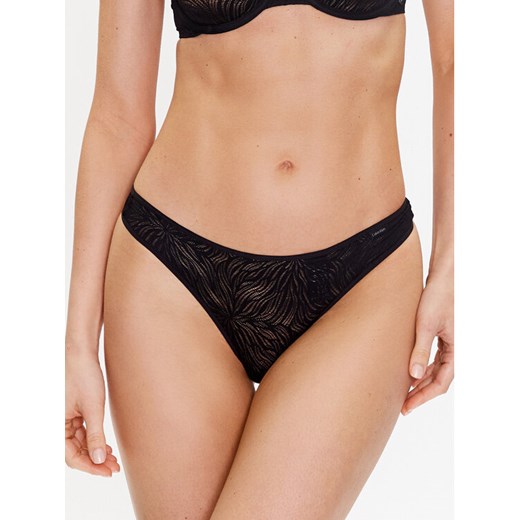 Calvin Klein Underwear Stringi 000QF6878E Czarny ze sklepu MODIVO w kategorii Majtki damskie - zdjęcie 182736654