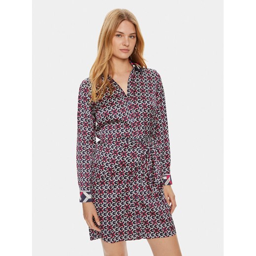 Guess Sukienka koszulowa Alya W4YK35 WF1T2 Kolorowy Regular Fit ze sklepu MODIVO w kategorii Sukienki - zdjęcie 182738973