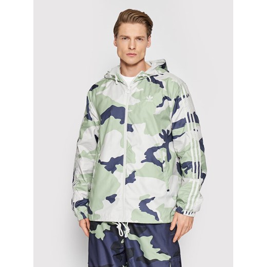 adidas Kurtka przejściowa Graphics Camo HF4877 Zielony Regular Fit ze sklepu MODIVO w kategorii Kurtki męskie - zdjęcie 182739120