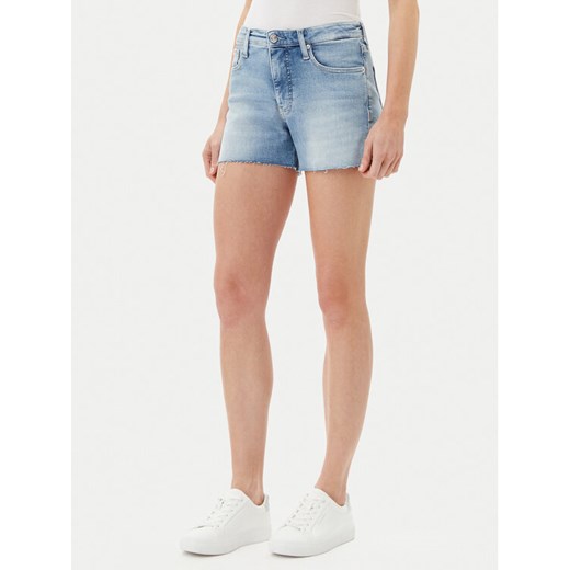 Calvin Klein Jeans Szorty jeansowe J20J225158 Niebieski Slim Fit ze sklepu MODIVO w kategorii Szorty - zdjęcie 182739132